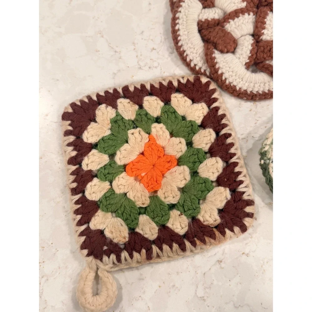 Vintage Handmade Crochet Potholders Set of 5 Granny Square Peppermint Boho Decor